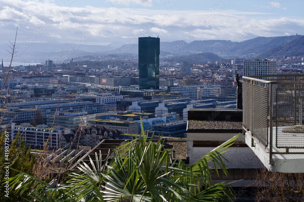 Obraz premium Panorama view over city of Zurich. Photo taken March 12th, 2021, Zurich, Switzerland.