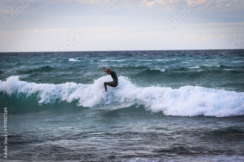 Photography surfing the wave