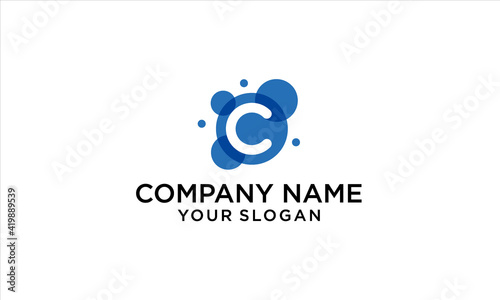 combination circle and C logo design