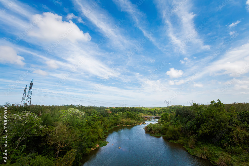 Fototapeta premium Tropical Phong Nha Vietnam landscape
