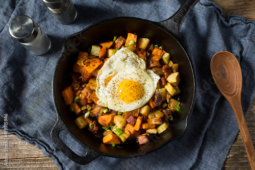 Tableau sur toile Homemade Healthy Sweet Potato Hash