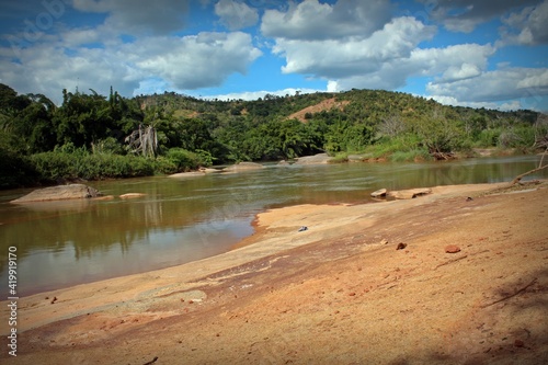 Paisagem rio Manhuaçu, estado de Minas Gerais, Brasil