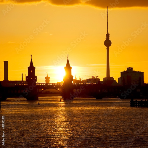 oberbaumbridge berlin sunset photo