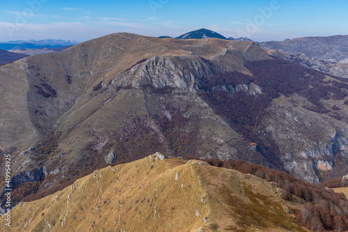 Wallpaper Mural landscape in the mountains Torontodigital.ca