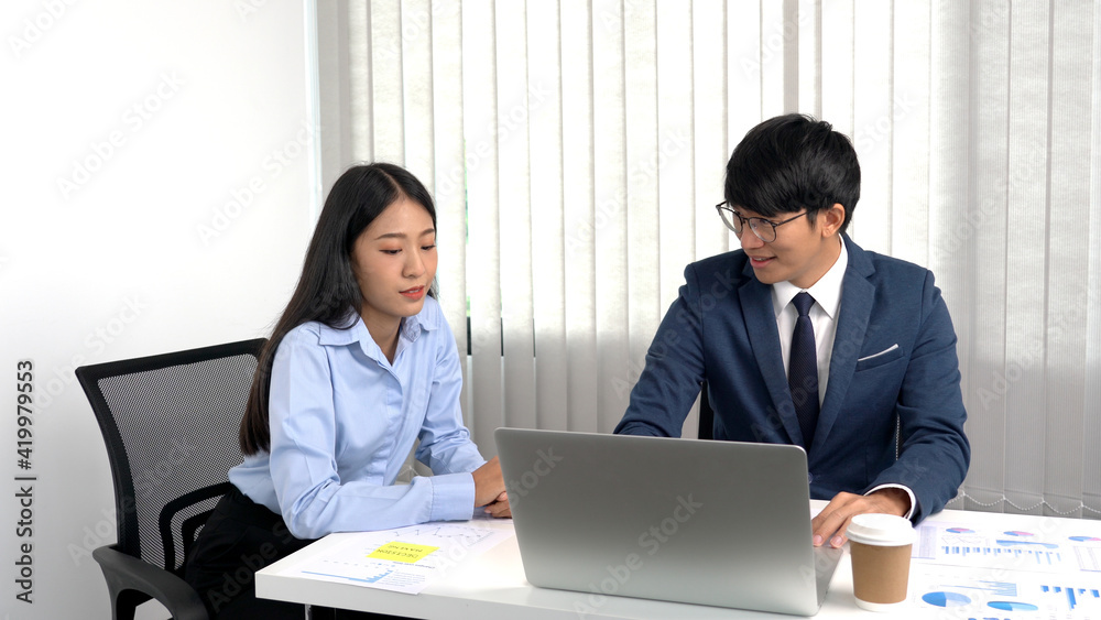 Business People Meeting discussion Analysis with professional investor working new start up project at office, Corporate team brainstorming concept. Business People Meeting discussion Analysis with professional investor working new start up project at office, Corporate team brainstorming concept.