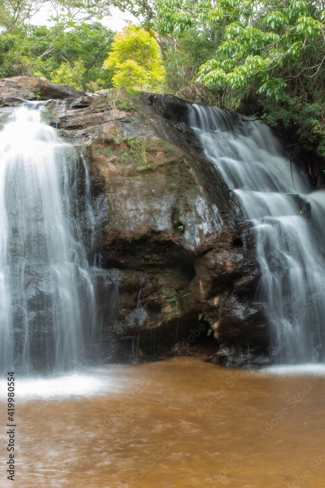 Fototapeta premium Cachoeira em véu