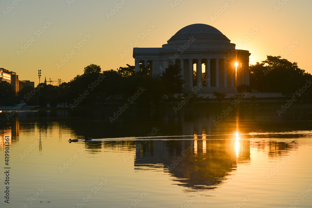 Obraz premium Thomas Jefferson Memorial during sunrise - Washington D.C. United States of America
