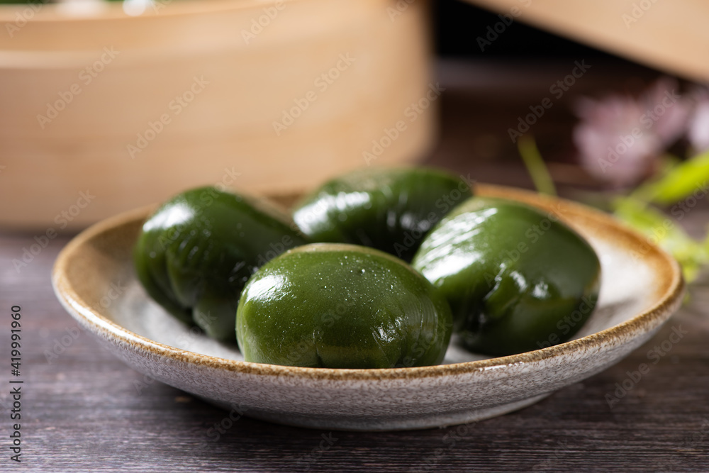 china Sweet Green Rice Ball,Qingming festival fruit china Sweet Green Rice Ball,Qingming festival fruit