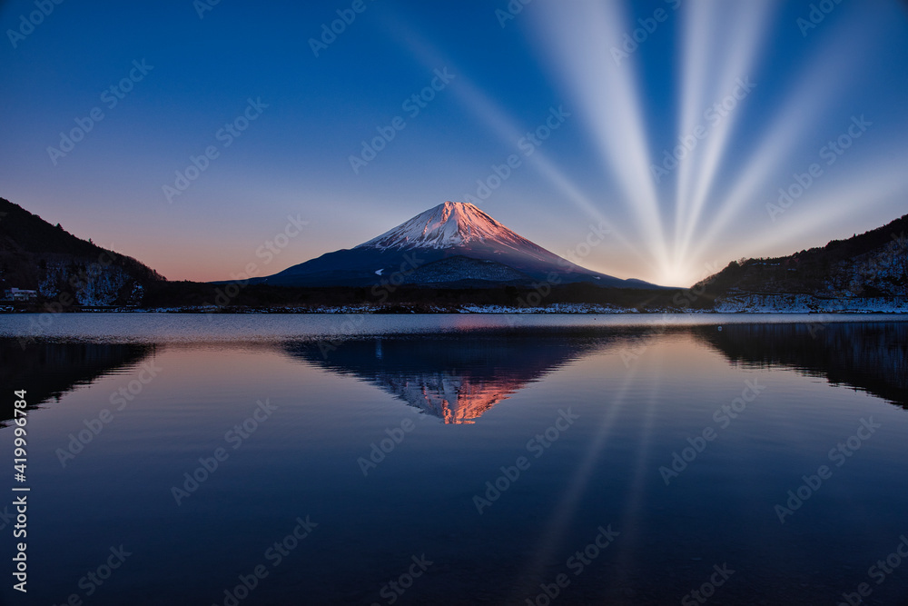 富士山と太陽光線合成
