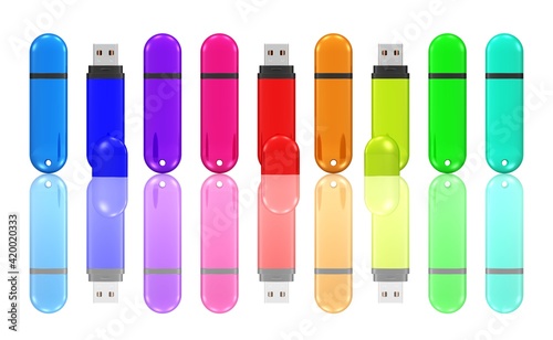 eine Reihe bunter USB-Sticks