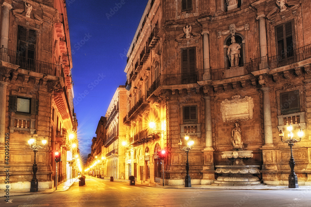 Palermo City at night