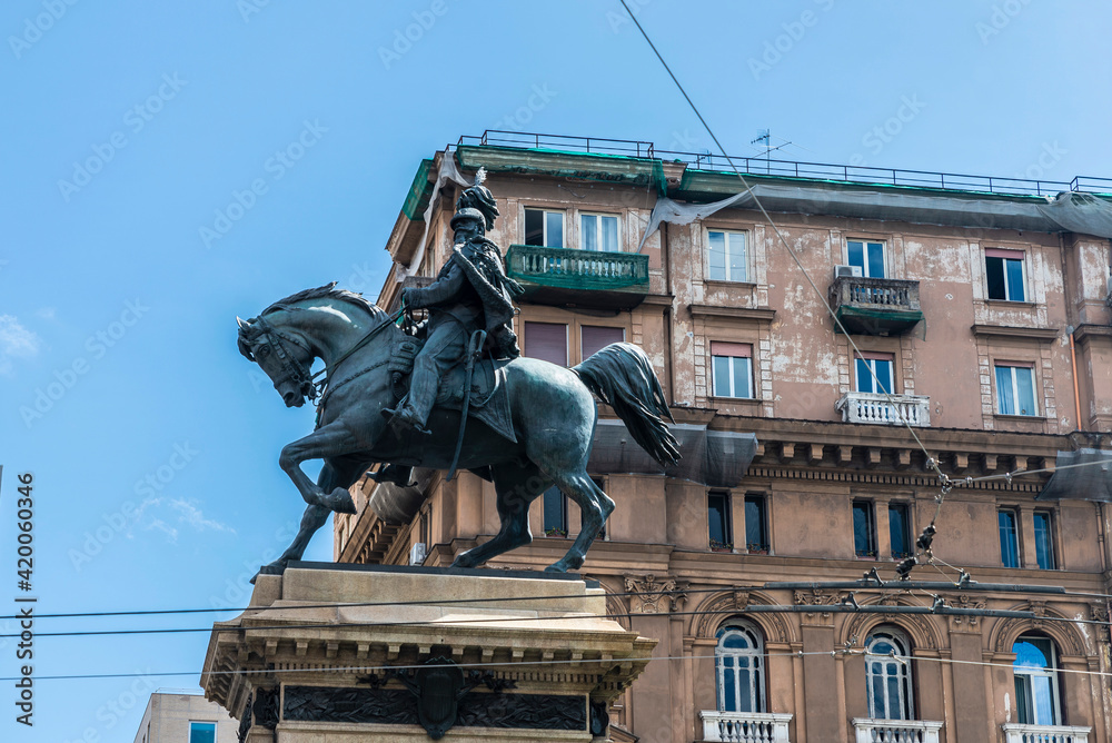 Obraz premium Statue of Vittorio Emanuele II in Naples, Italy