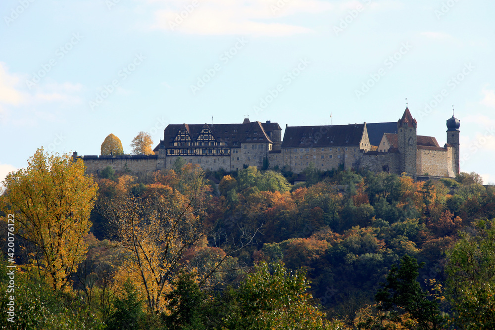 Die Veste Coburg ist eine beruehmte Festung über der Stadt Coburg, Bayern, Deutschland, Europa  -- The Veste Coburg is a famous fortress above the city of Coburg, Bavaria, Germany, Europe  