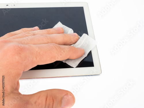 clean the tablet with a cleaning pad