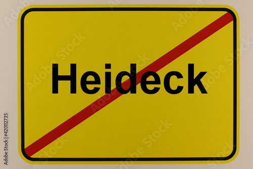 Illustration eines Stadtausgangsschildes der Stadt Heideck photo