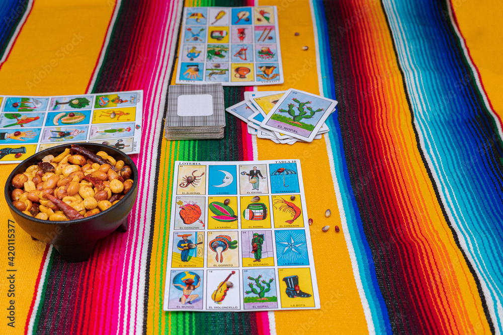 La Lotería Mexicana, juego de mesa familiar. Stock Photo | Adobe Stock