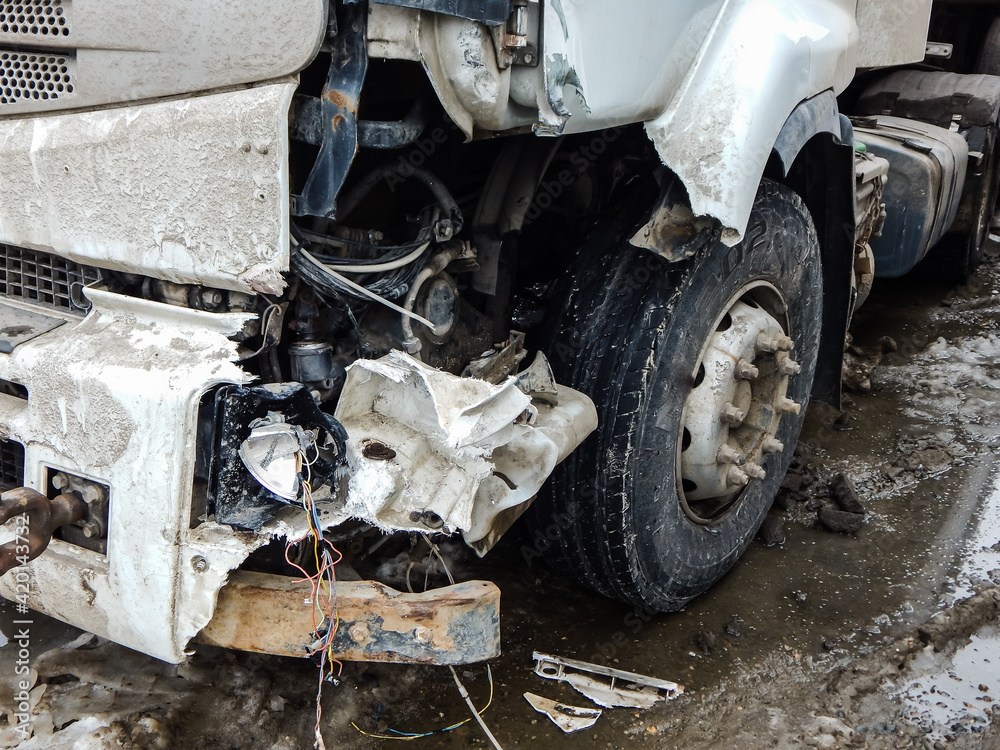 a truck after an accident and its damage
