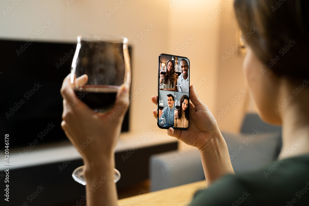 Fototapeta premium Virtual Wine Tasting Dinner Event Online