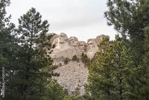 Presidents sculptures at Mount Rushmore National Memorial, South Dakota, USA © raquelm.