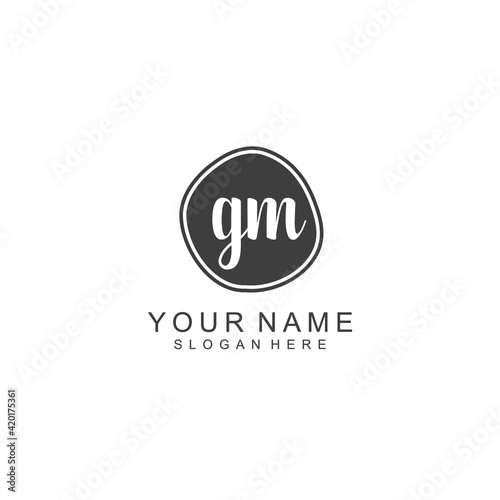 GM beautiful Initial handwriting logo template
