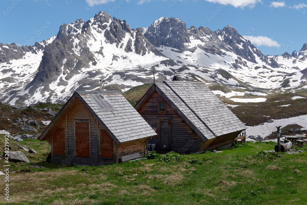 Moutains scenery of Vanoise National Park (French Alps) Moutains scenery of Vanoise National Park (French Alps)