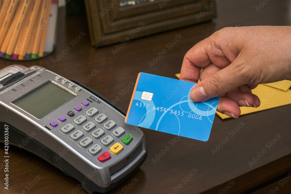 Costumer using credit card for payment Costumer using credit card for payment