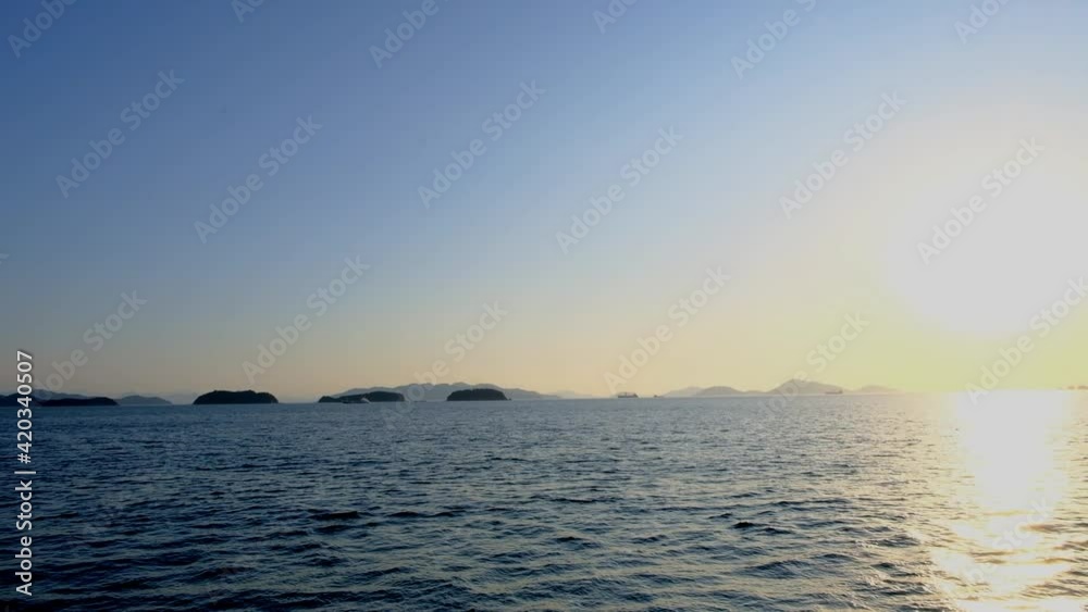 海と島と夕焼け 海と島と夕焼け