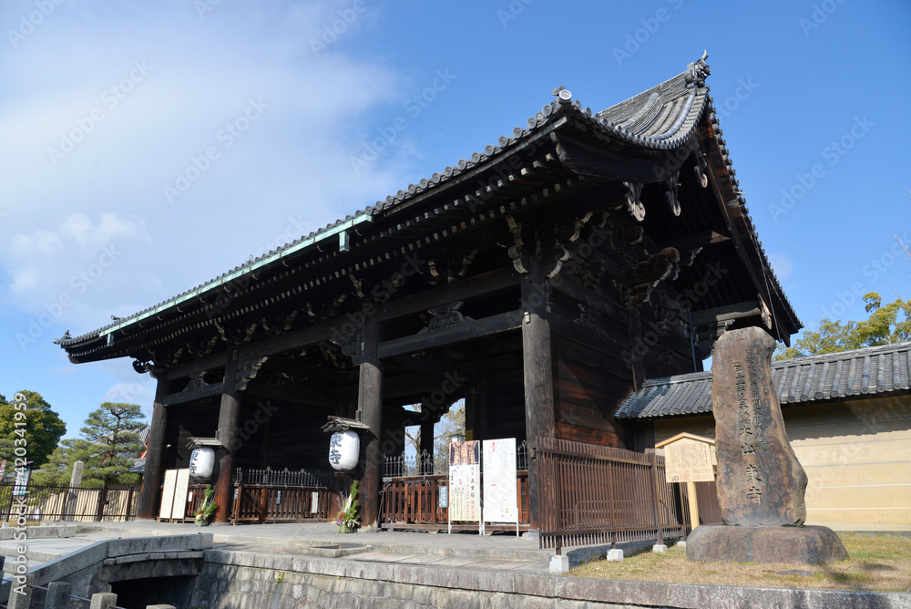 東寺　南大門　京都市