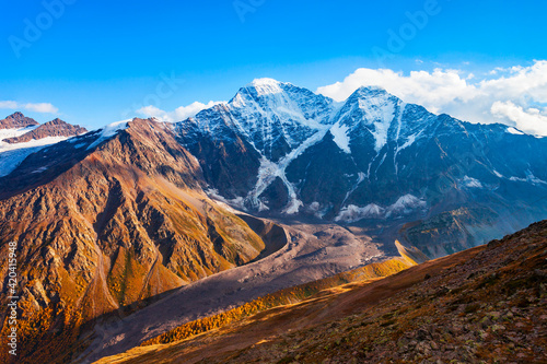 Donguzorun Babis Mta mountain, Elbrus region