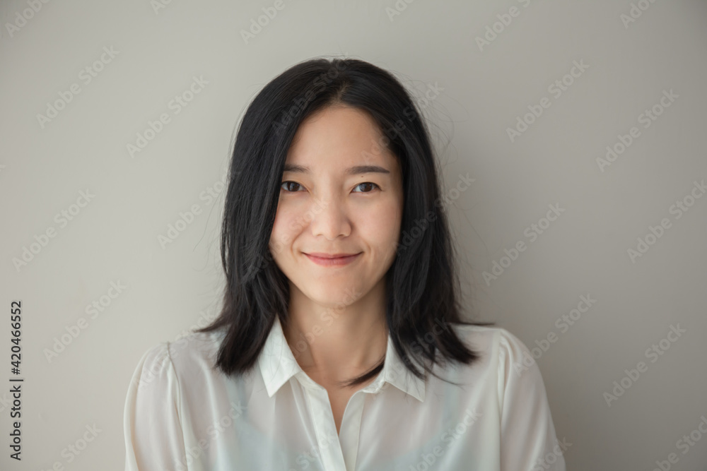 portrait asian woman.female with perfect smilling,clean skin.beautiful girl posing show white teeth smile relaxing.fashion people life style concept portrait asian woman.female with perfect smilling,clean skin.beautiful girl posing show white teeth smile relaxing.fashion people life style concept