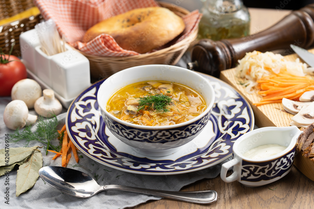 Shchi with sour cream - a traditional Russian vegetable soup