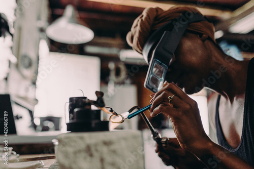Welding a ring