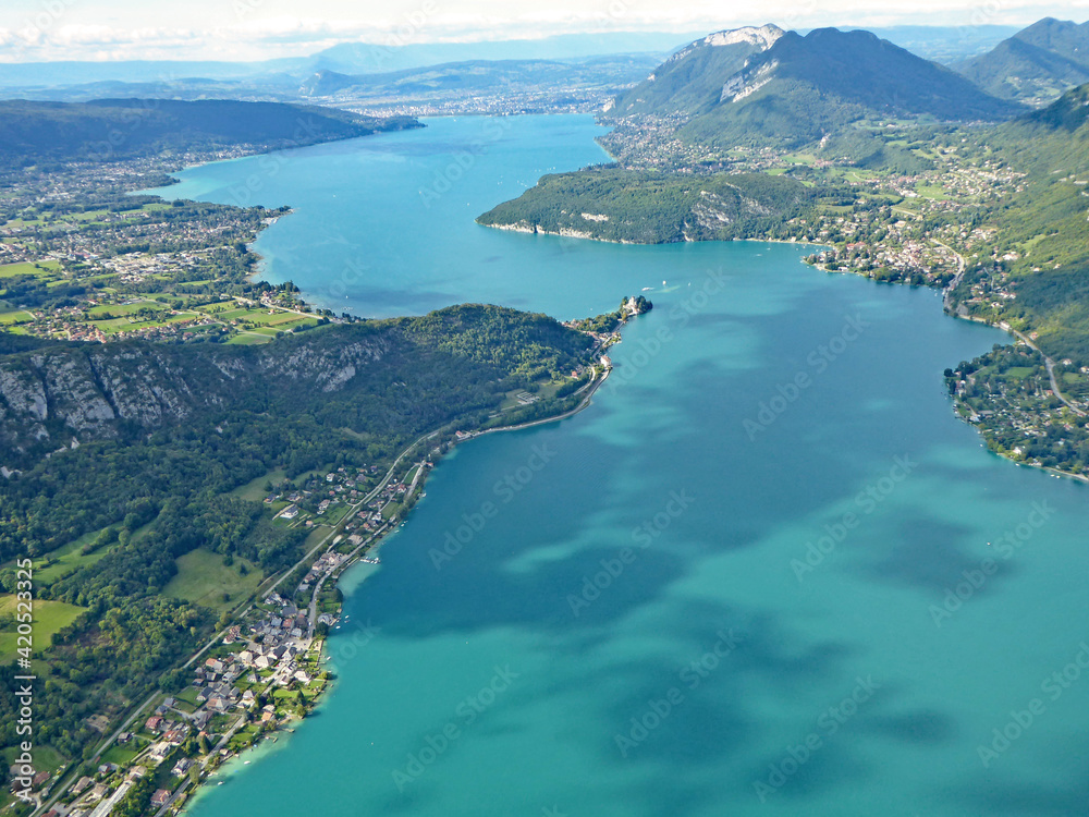 	
Lake Annecy in the French Alps	