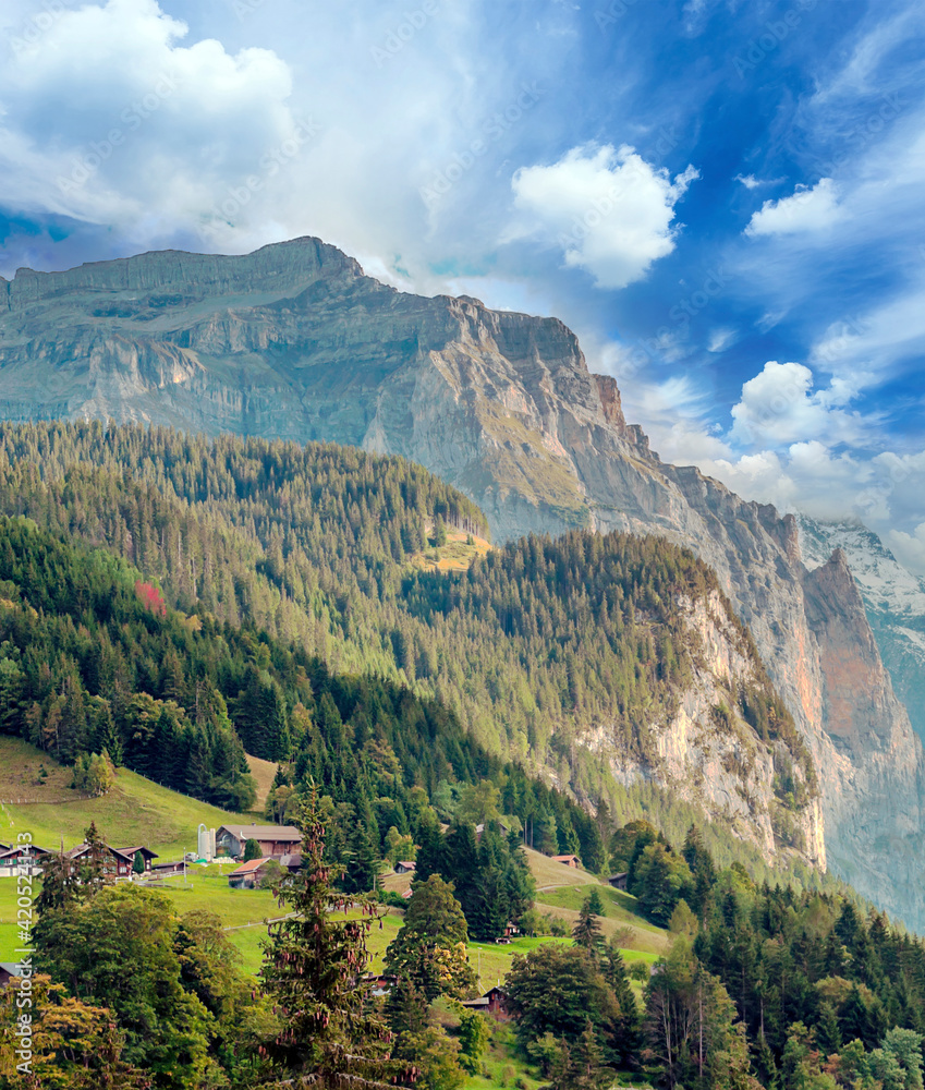 Naklejka premium Mountains in the valley