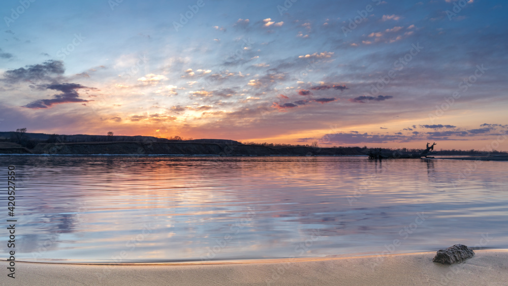 Obraz premium Idyllic Beach at Sunset