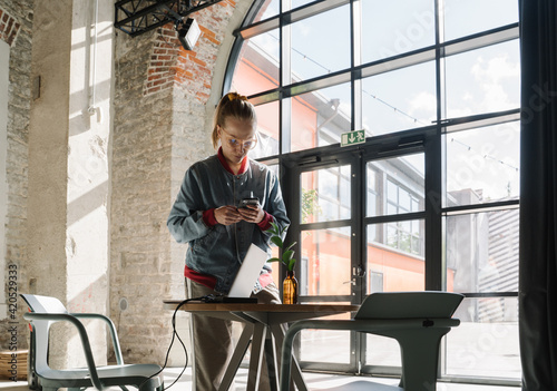 Wallpaper Mural Modern Woman Using Phone Torontodigital.ca