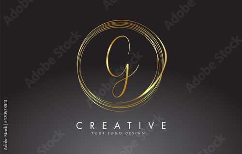 Handwritten G Golden Letters Logo with a minimalist design. G Icon with Circular Golden Circles.