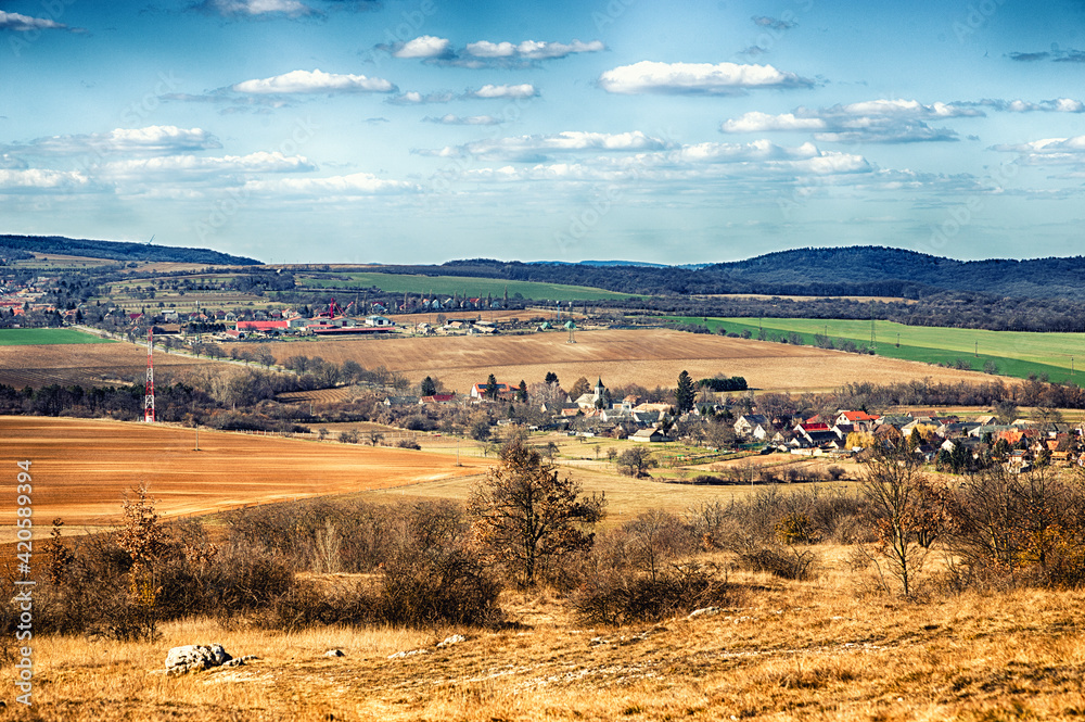 Obraz premium Schöne Landschaft im Herbst