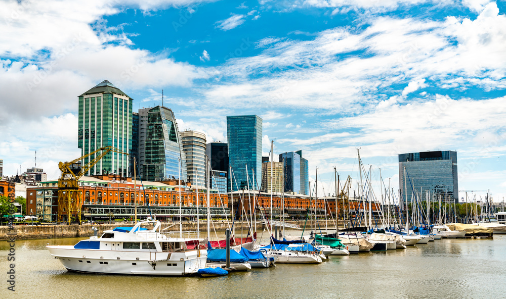 Obraz premium Puerto Madero Waterfront in Buenos Aires, Argentina