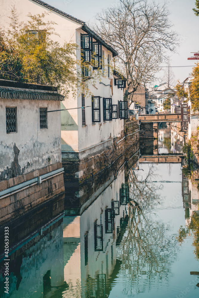 Obraz premium The ancient architecture at Pingjiang road, the old town in Suzhou, China