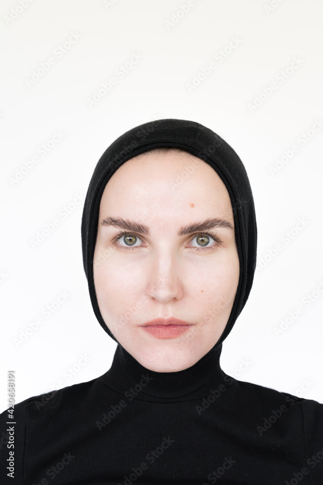 Beautiful Woman With No Hair Beautiful Woman With No Hair