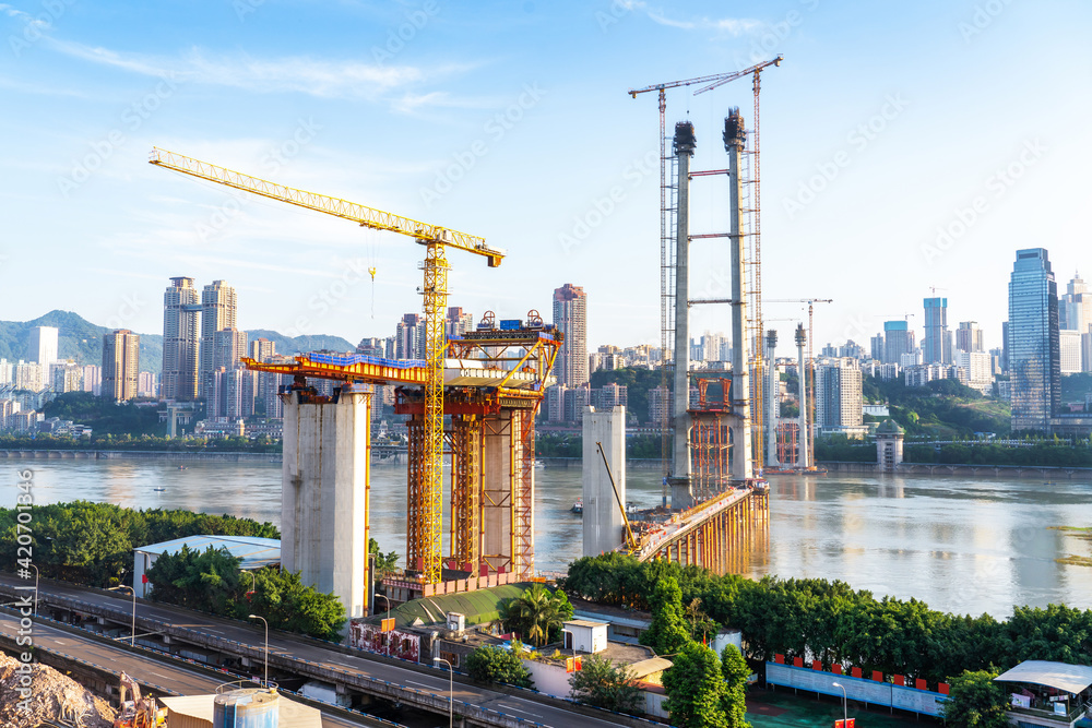 The Yangtze River Bridge in baijusi under construction