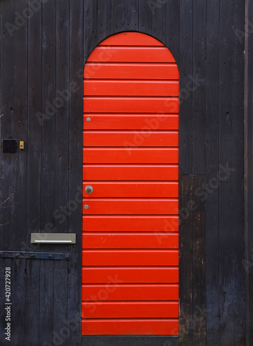 red door