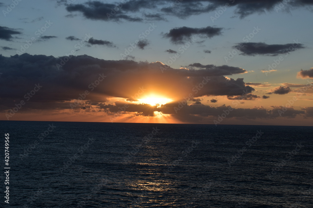 Der erste Sonnenaufgang auf dem Festland (östlichster Punkt Australien in Byron Bay)
