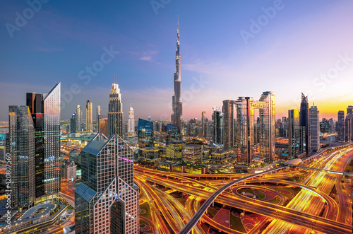 Obraz na płótnie UAE center TOP Dubai - amazing city center skyline with luxury skyscrapers, United Arab Emirates w salonie