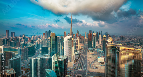 Obraz na płótnie UAE center TOP Dubai - amazing city center skyline with luxury skyscrapers, United Arab Emirates w salonie