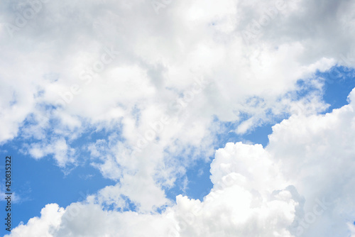 Fototapeta Naklejka Na Ścianę i Meble -  Blue sky with white clouds in sunny day.