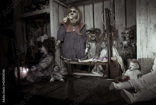 Vászonkép Scary dead dolls and the gallows