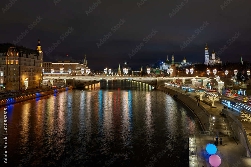 Obraz premium Smart night Moscow, on New Year's holidays