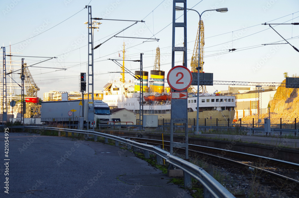 railway and old cruise ship in the city